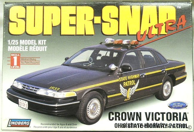 Lindberg 1/25 Ford Crown Victoria Stock or Ohio Sate Highway Patrol Police Car, 72713 plastic model kit